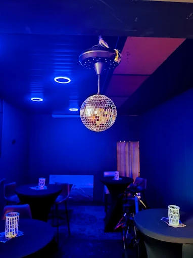 Pakhuus buitenaanzicht